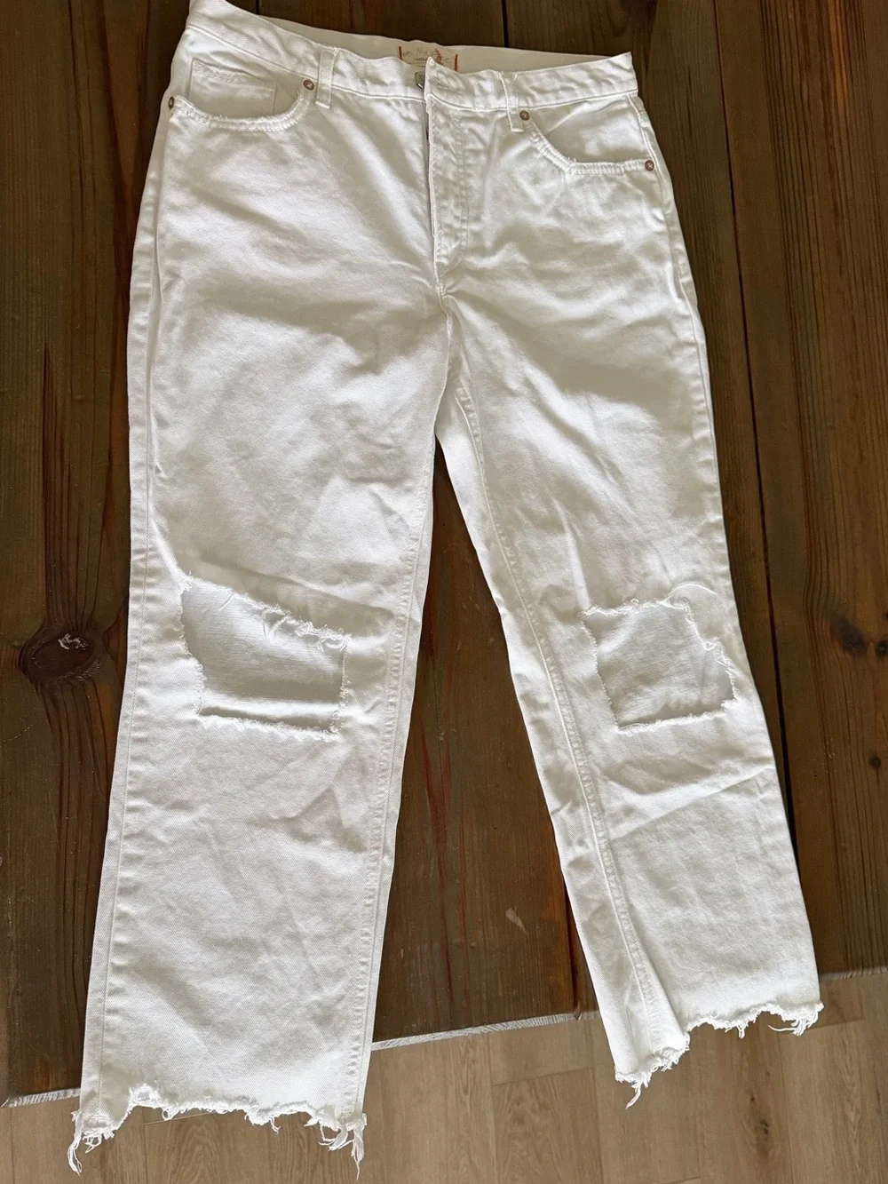 Free People White Distressed Straight-Leg Jeans